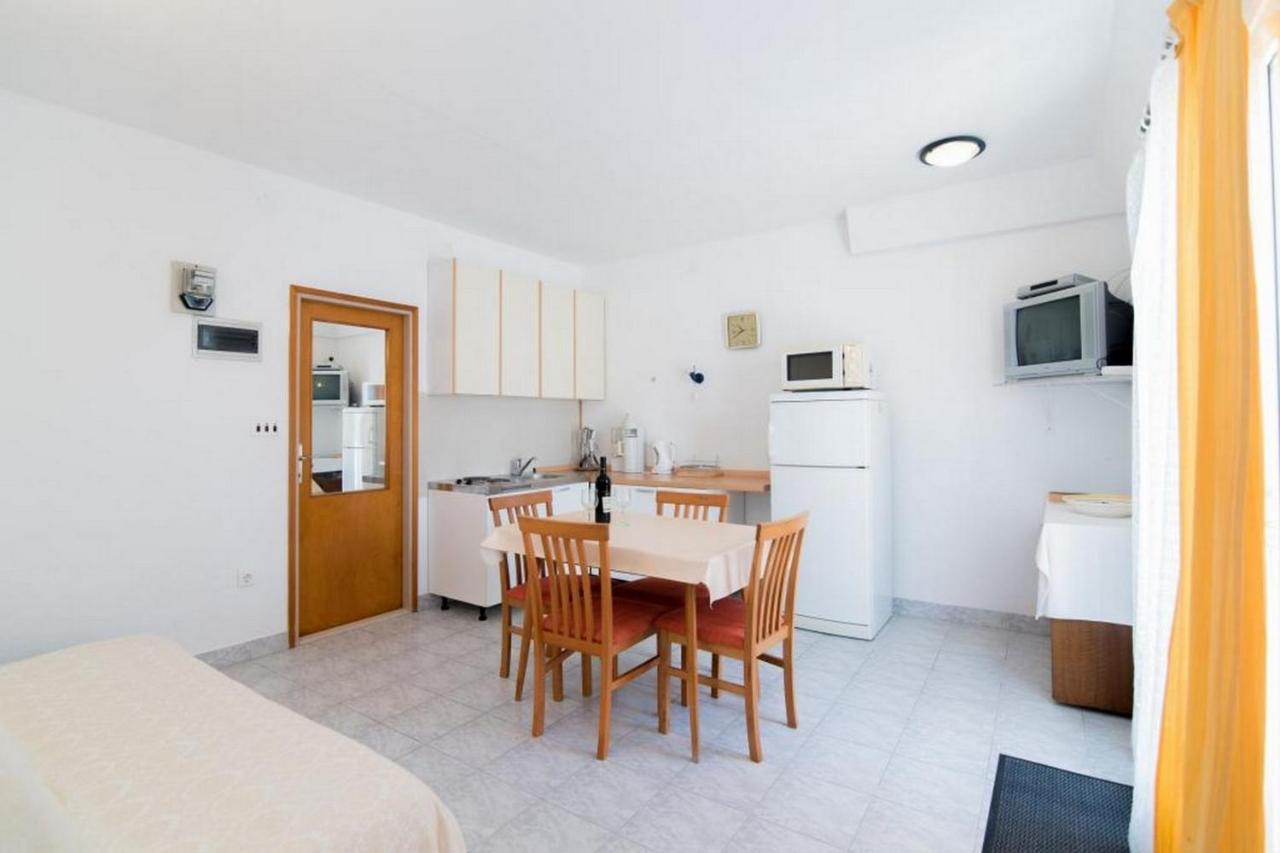 Apartments Veve พอสติรา ภายนอก รูปภาพ