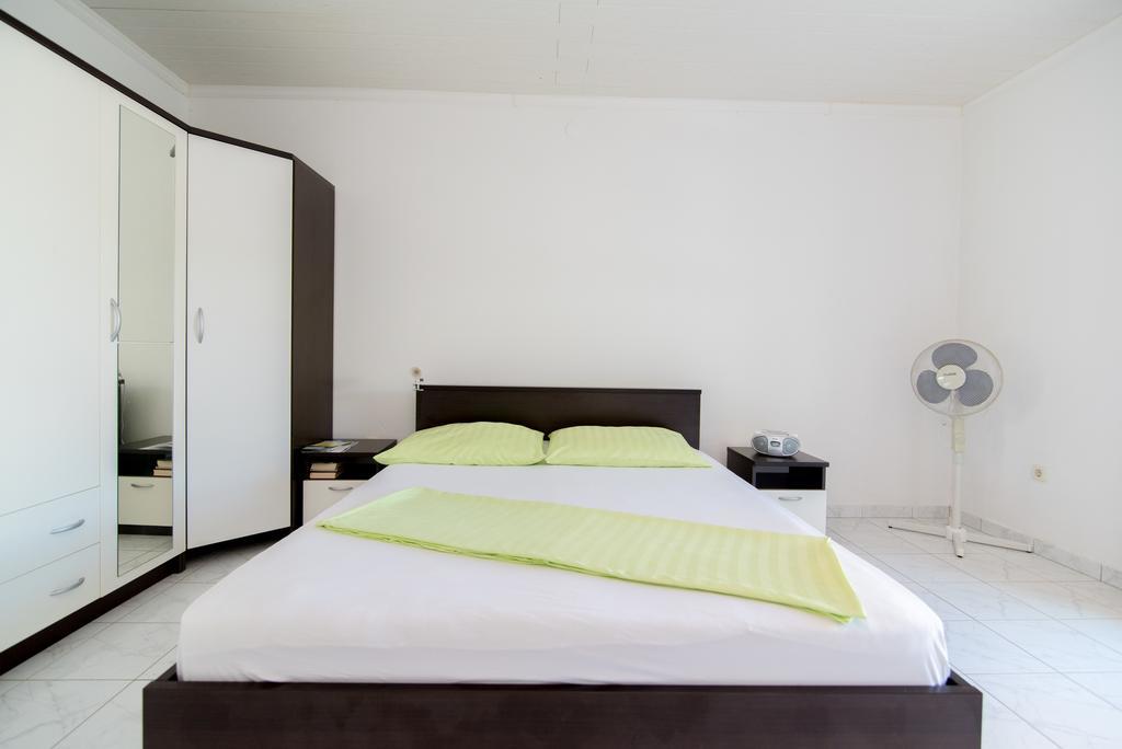Apartments Veve พอสติรา ภายนอก รูปภาพ