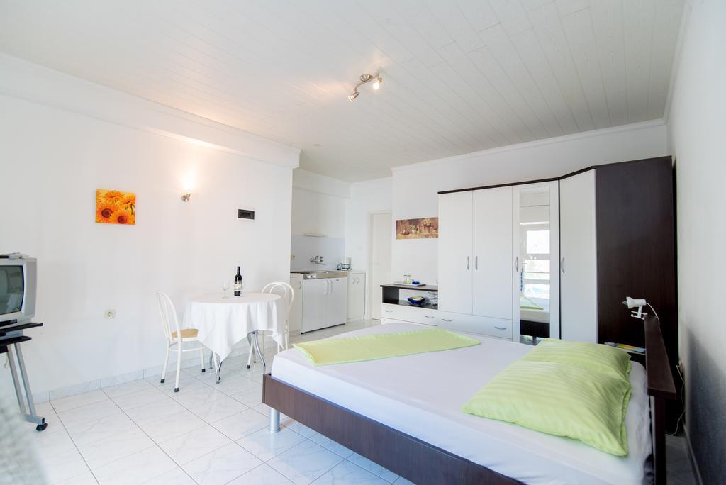 Apartments Veve พอสติรา ภายนอก รูปภาพ